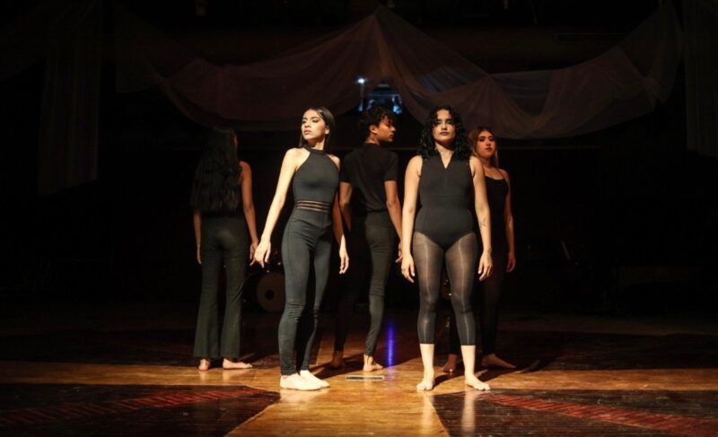 Disfrutan juarenses de danza, jazz y teatro en el Festival Arte+Arte del CMA