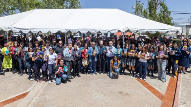 Distribuyen 2 mil libros de manera gratuita, en Cuauhtémoc