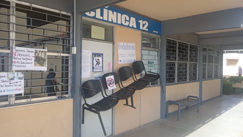 Exigen mejores condiciones para estudiantes de Odontología la UACH