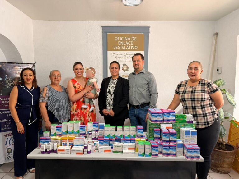 Fortalecen salud con entrega de medicamentos en municipios del Distrito 01