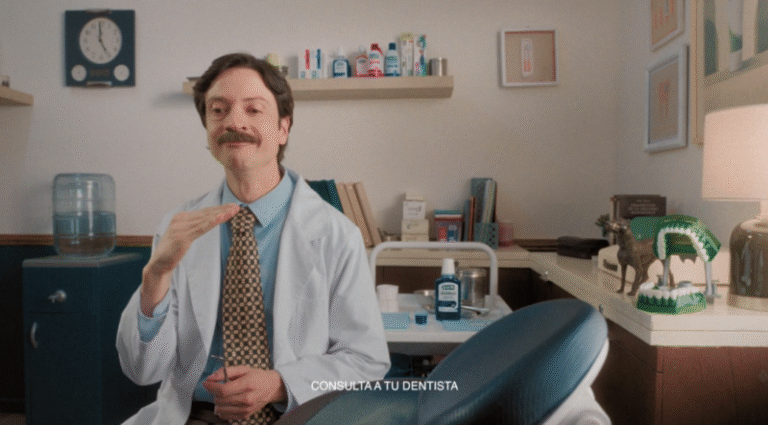 GUM y Bombay presentan “Avionazo”: La campaña que utiliza el humor y el surrealismo para decirle a México ¡Cambia tu dentalidad!