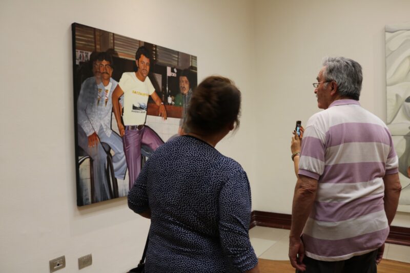 Inaugura UACH exposición pictórica “Póstumo”, de Magdaleno.