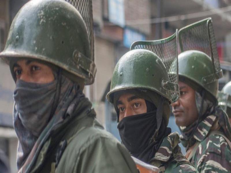 India y Pakistán elevan tensión militar y preocupan al mundo
