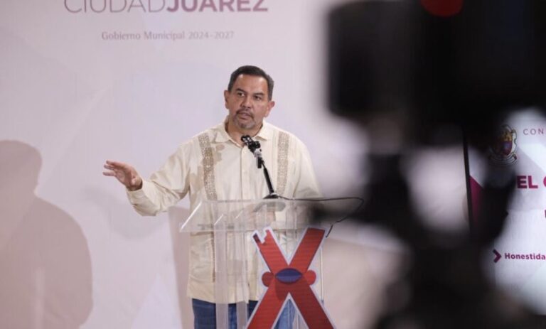 Reforzamos trabajos de bacheo en Ciudad Juárez: asegura Cruz