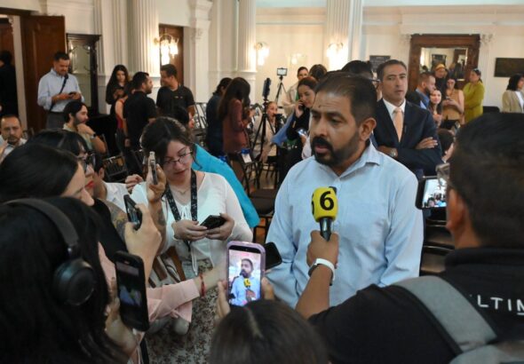 Secuestro del transporte público no detendrá a las y los chihuahuenses para marchar: Hugo González