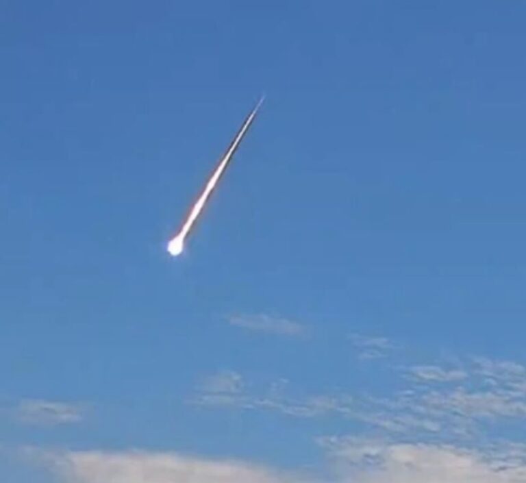 Un meteorito provoca un fuerte estruendo sobre Massachusetts y la costa este de Estados Unidos