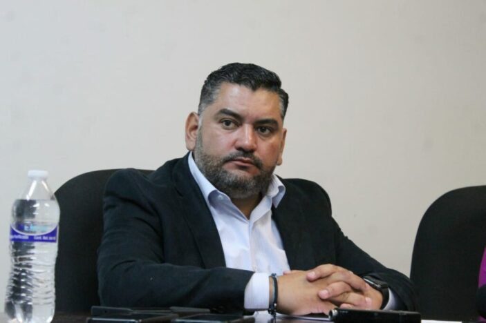 Localizan cuerpos; al parecer al elemento de protección civil de Carichí