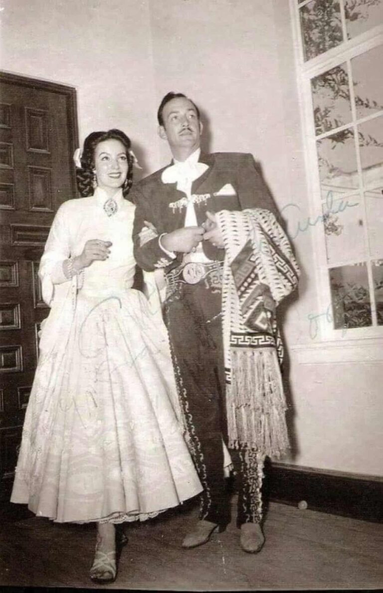 Así fue la lujosa boda de Jorge Negrete y María Félix