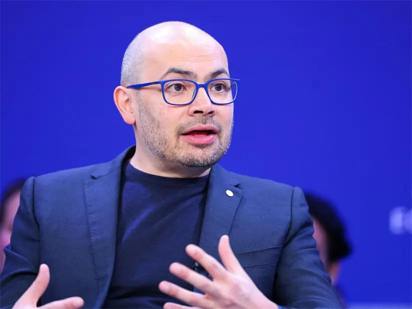 El líder de DeepMind argumenta que el enfoque correcto consiste en aprovechar las nuevas capacidades para expandir las metas de las empresas.