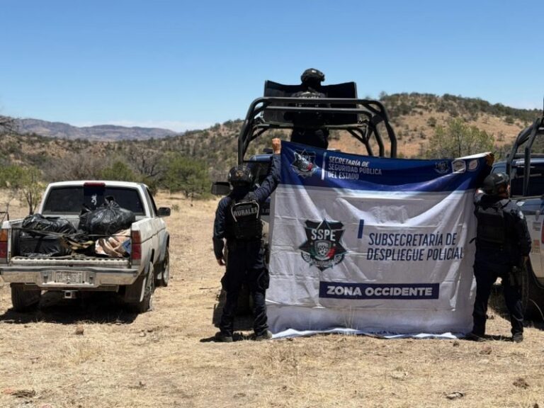Aseguran droga y camioneta en Cusihuiriachi