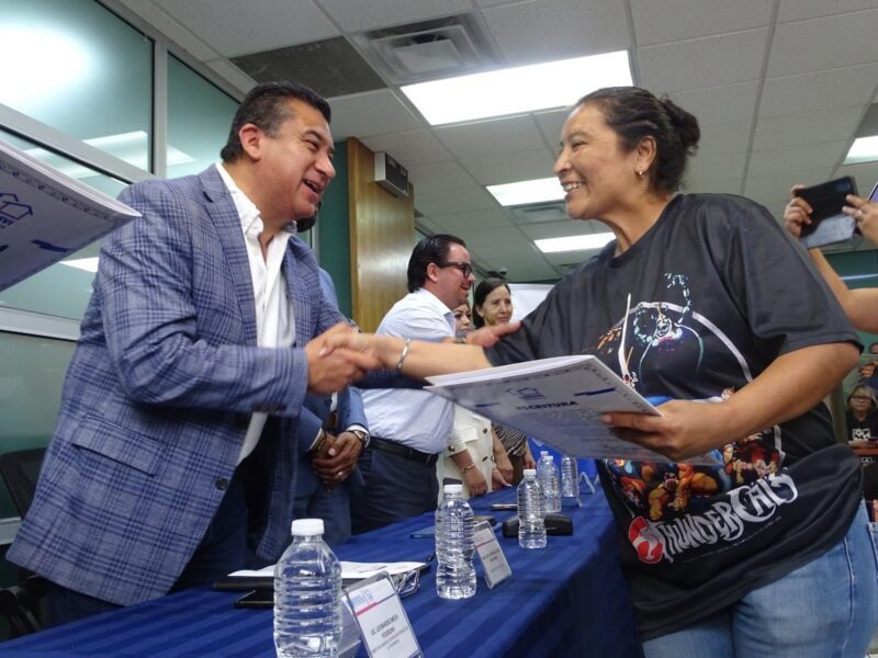 *Beneficia Coesvi a más de 1,200 familias con escrituración de viviendas a bajo costo*