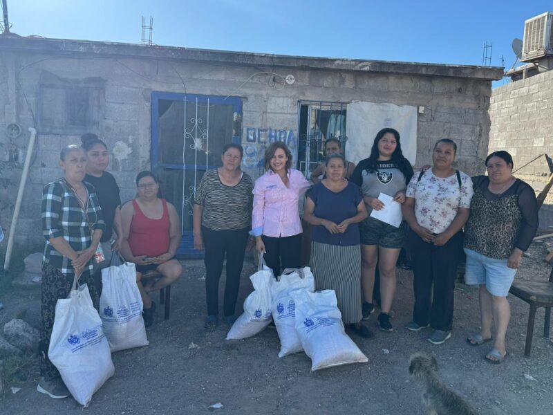 Fortalece Isela Martínez el trabajo cercano con las familias de Valle de la Madrid