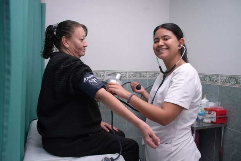 Promueve Secretaría de Salud la detección oportuna de la esclerosis múltiple
