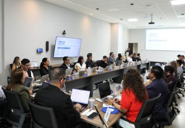 Chihuahua y Guanajuato intercambian estrategias de apoyo a pequeñas empresas