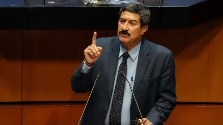 Desiste Javier Corral de impugnación contra gobernadora Maru Campos