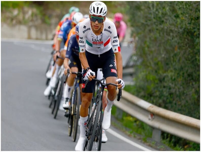 Isaac del Toro confirma su debut en el Tour de Francia 2026