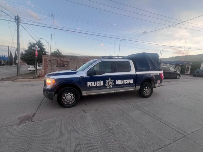 Presenta herida superficial tras mordedura de perro