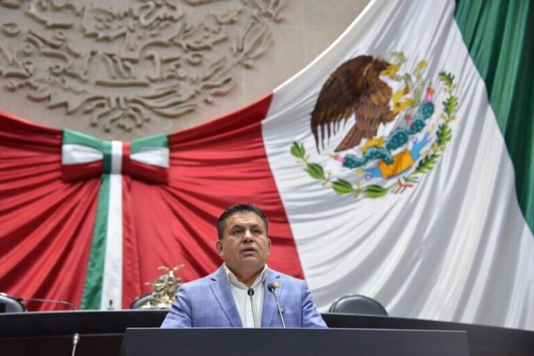 PROPONE ALEJANDRO DOMÍNGUEZ GARANTIZAR EDUCACIÓN HOSPITALARIA Y DOMICILIARIA EN EL PAÍS
