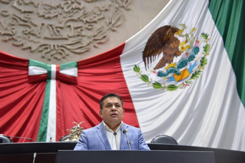 PROPONE ALEJANDRO DOMÍNGUEZ GARANTIZAR EDUCACIÓN HOSPITALARIA Y DOMICILIARIA EN EL PAÍS