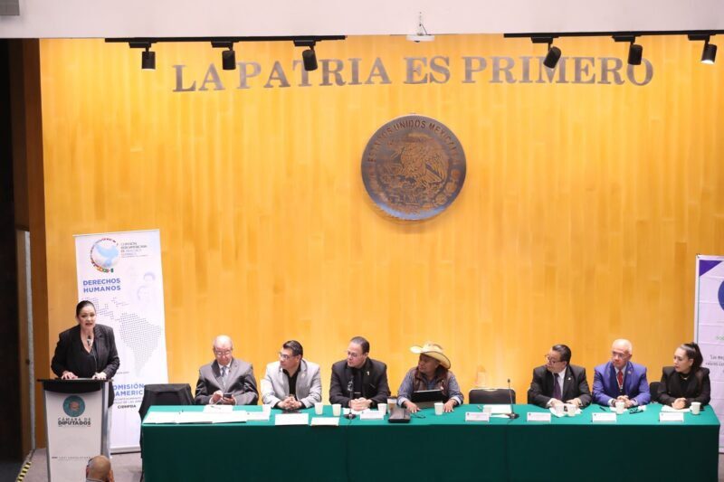 Realizan en la Cámara de Diputados el foro “En defensa de los derechos humanos”