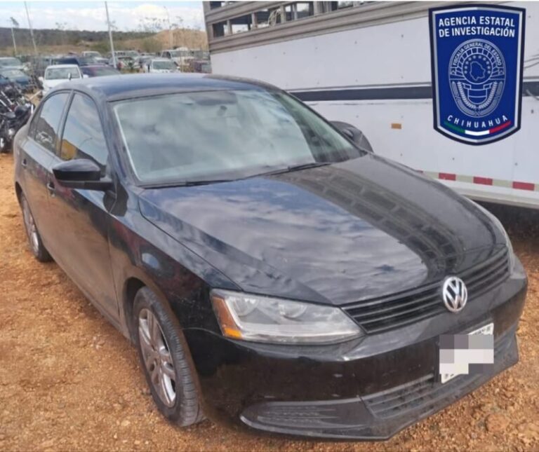 Recupera AEI en Valle de Zaragoza automóvil momentos después de que fue robado en Chihuahua