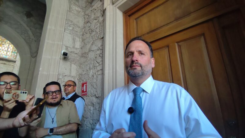 Reunión con diputados del PAN fue para dar seguimiento: De la peña