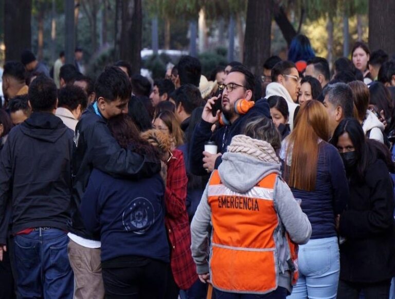Temblor Sacude la Ciudad de México y Activa Protocolos de Protección Civil