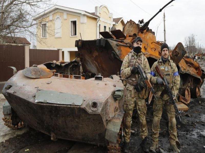 Ucrania intensifica sus ataques mientras Rusia refuerza su capacidad militar