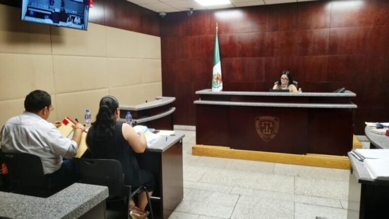 Vinculan a exfuncionaria del COBACH por peculado agravado por simulación de contrato