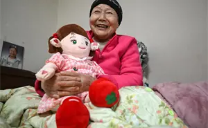 Tiene 78 años y prefiere una muñeca con inteligencia artificial a las personas: Nunca me hace sufrir