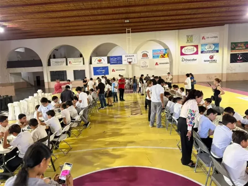 inauguración del torneo ajedrez infantil en Cosalá