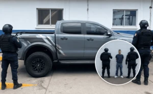 Le acababan de quitar su camioneta, pero lo que ocurrió minutos después cambió la historia
