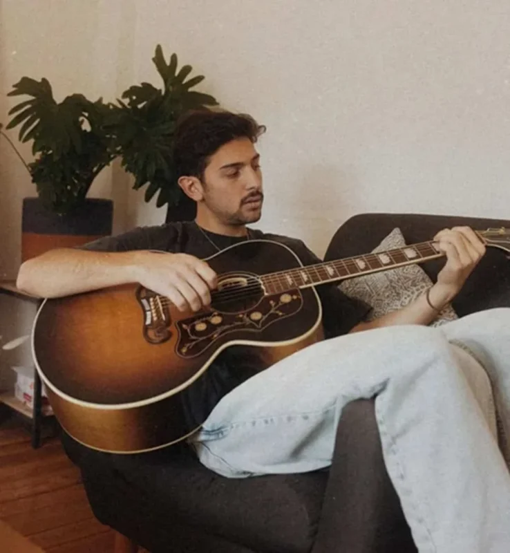 ¿Quién es Tony Mils? El nieto de Carlos Slim que desarrolla una carrera como cantante
