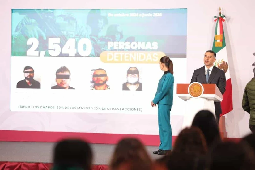 Omar García Harfuch durante su informe de seguridad.