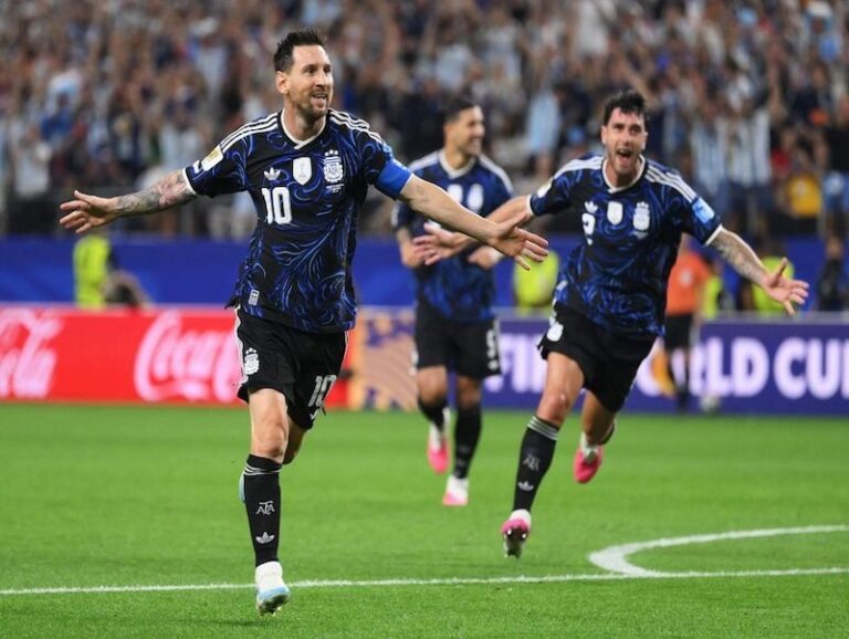 Argentina enfrenta a la sorprendente Cabo Verde por un boleto a los octavos de final