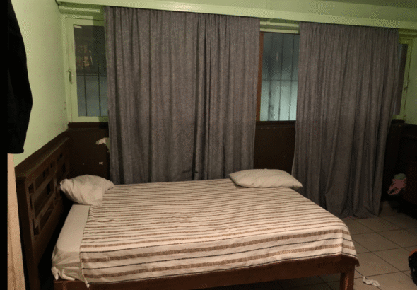 Denuncian en redes pésimas condiciones de hotel en Chihuahua