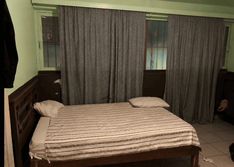 Denuncian en redes pésimas condiciones de hotel en Chihuahua