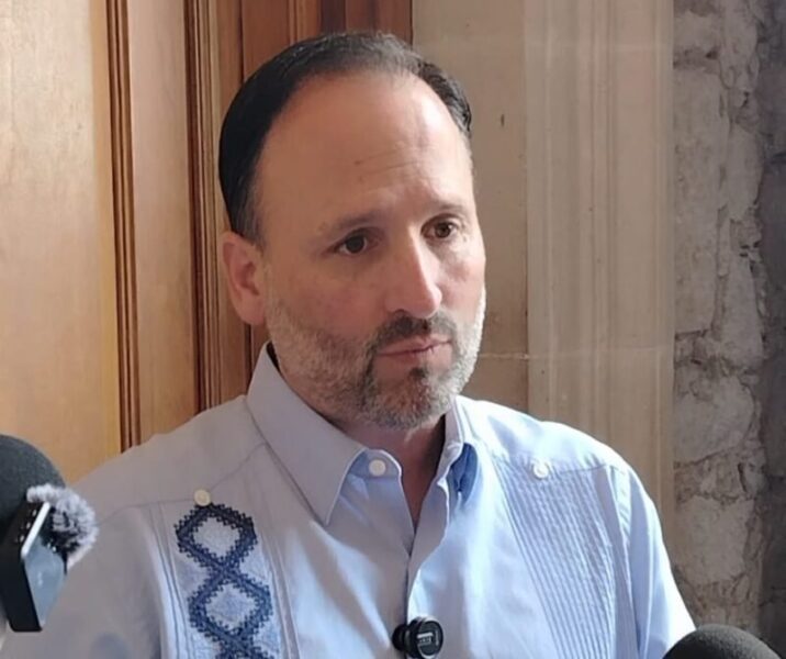 FGE investiga robos a notarías en Juárez y narcomanta: De la Peña