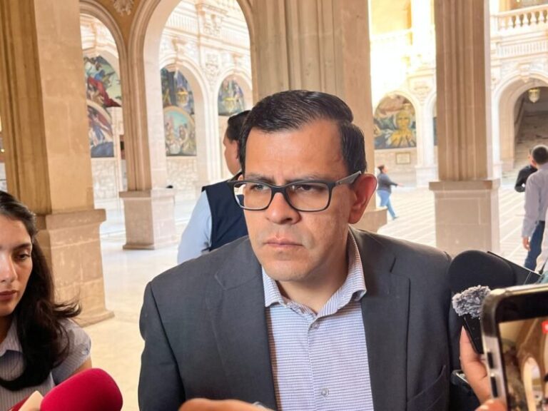 Fiscalía valora si policía actuó en defensa propia al disparar contra presunto agresor