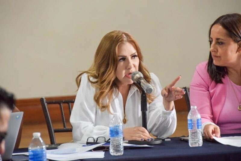 Llama Olivia Franco a escuelas a registrarse en segunda convocatoria del Programa “Mi Bolsa Escolar 2026”