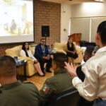 Presentan el libro “Duelos de un Policía” a elementos policiacos en el COLEF