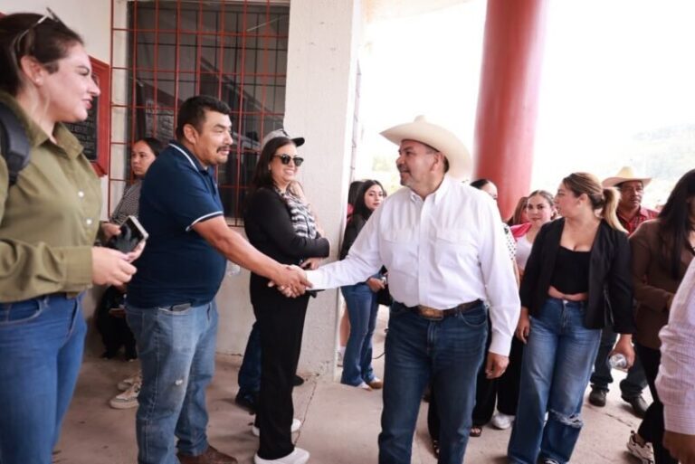 Programas federales fortalecen a municipios serranos, pero hace falta mayor presencia del Gobierno del Estado: Cruz