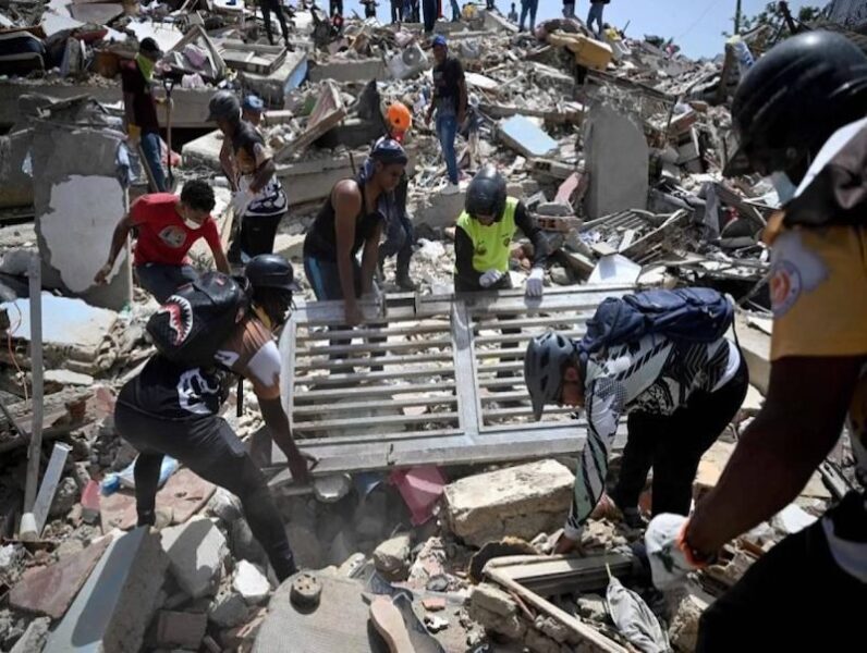 Venezuela intensifica las labores de rescate tras el devastador terremoto