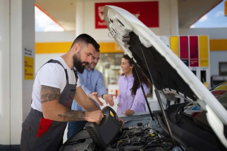 Historial del vehículo al comprar un auto seminuevo: qué revisar antes de decidir